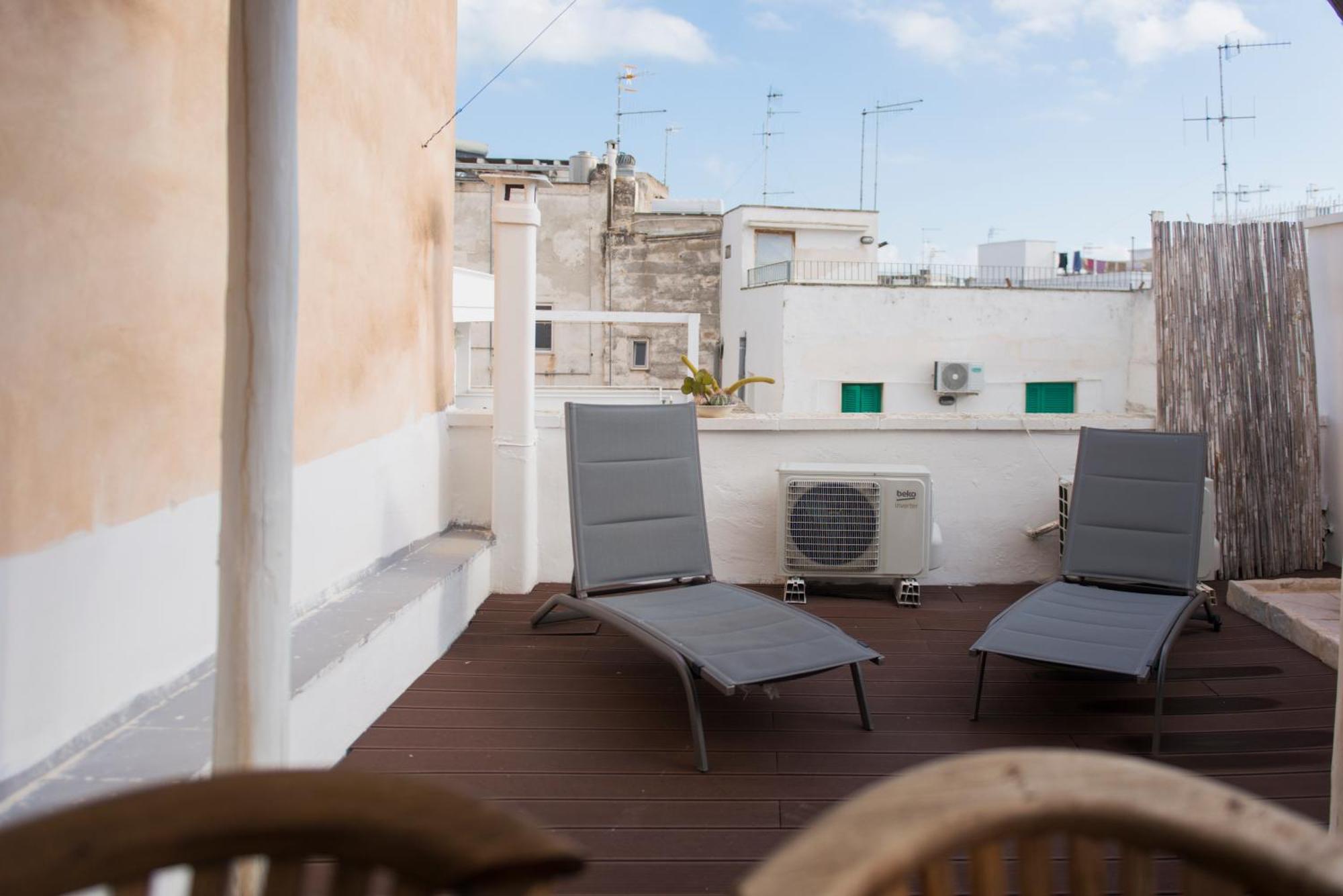 A Casa Di Lavinia Apartment Monopoli Luaran gambar
