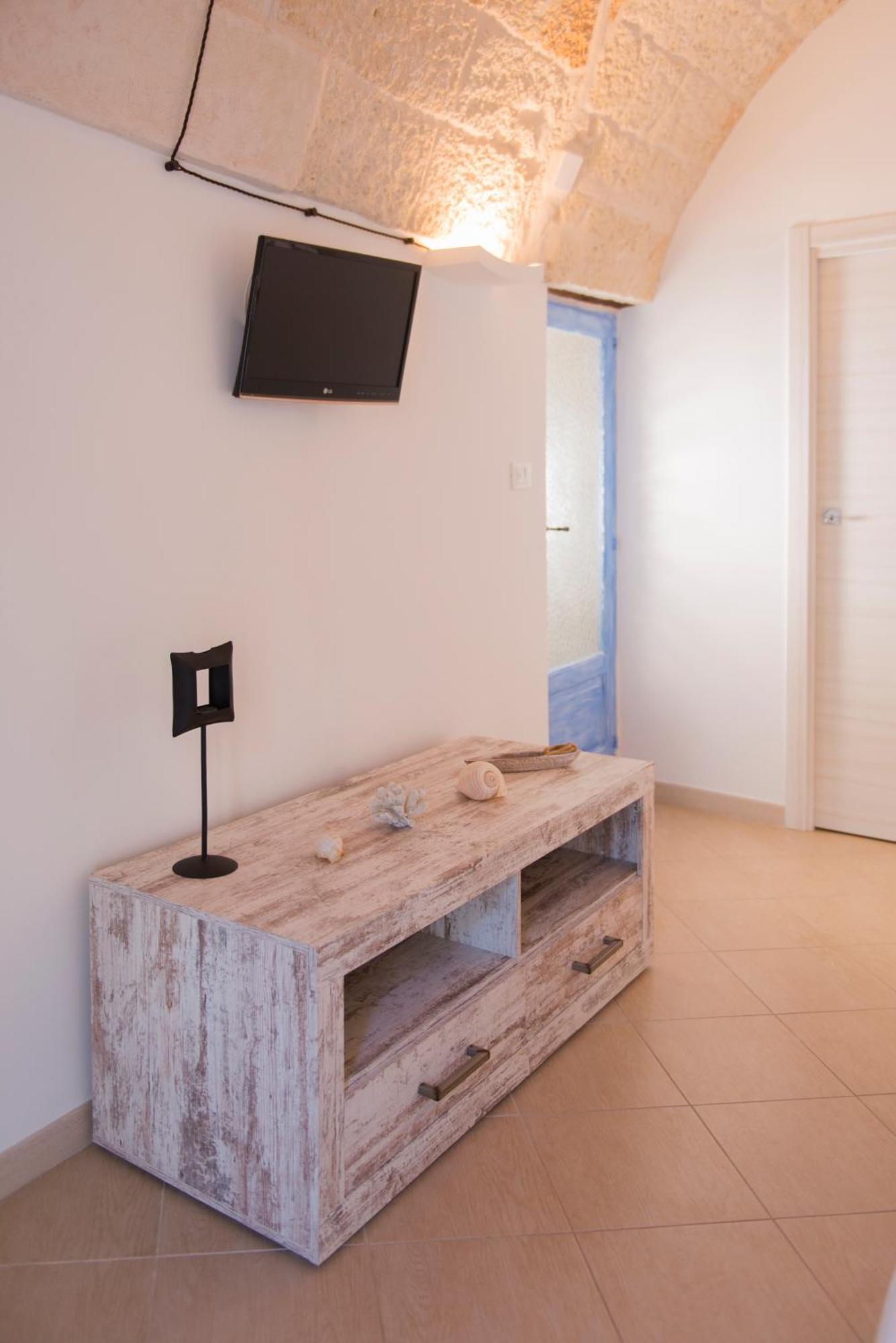A Casa Di Lavinia Apartment Monopoli Luaran gambar